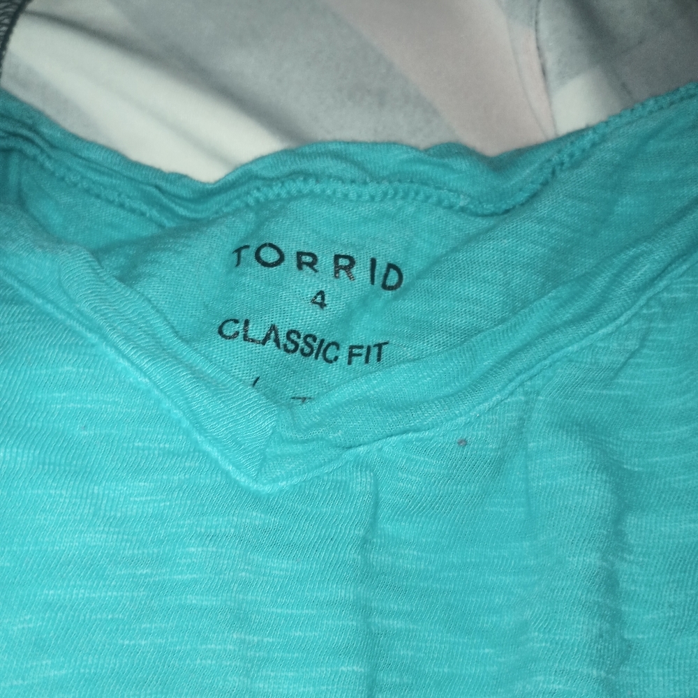 Torrid Tank size 4